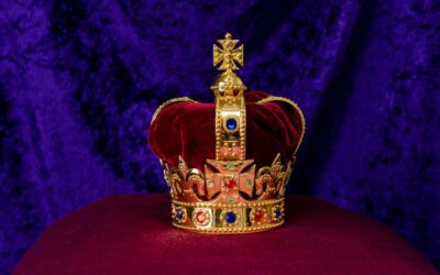 La monarchie et la visite du roi Charles III