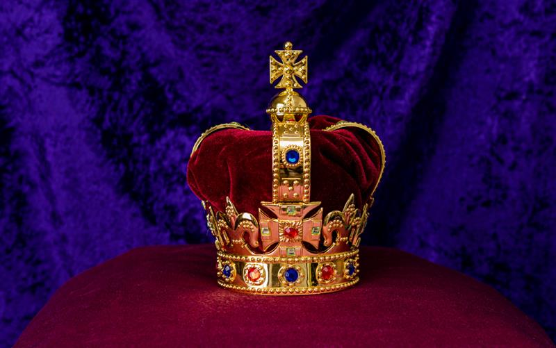 La monarchie et la visite du roi Charles III